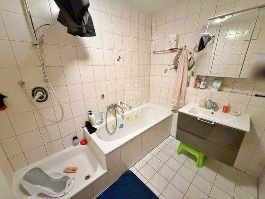 Badezimmer 2 OG