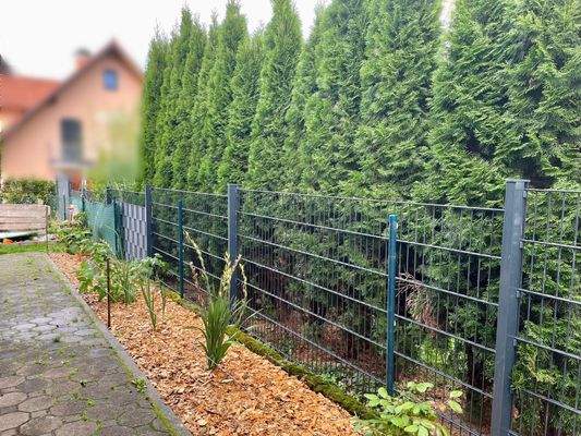 Sichtschutz zum Nachbar