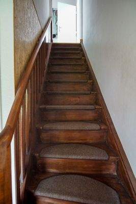 Treppe zum Dachgeschoss