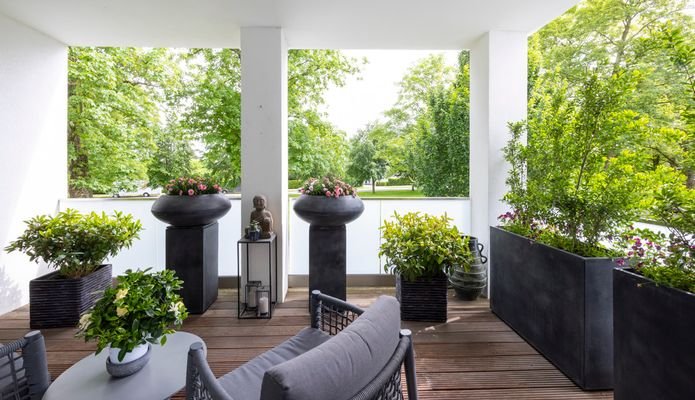 Loggia mit Grünblick