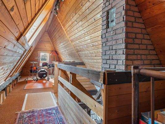 Spitzboden / Dachgeschoss 