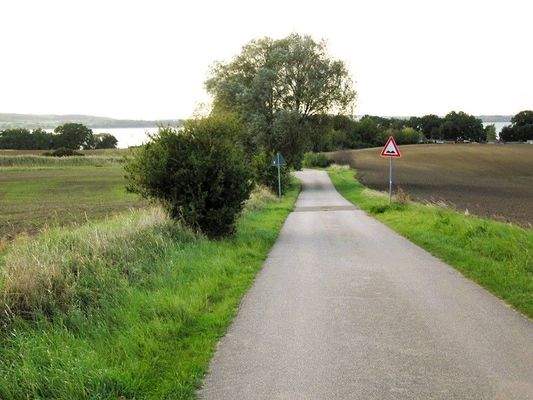 Zufahrt von Sommersdorf zur Bungalowsiedlung