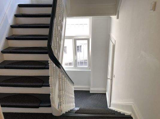 Teilansicht vom Flur / Treppenaufgang 
