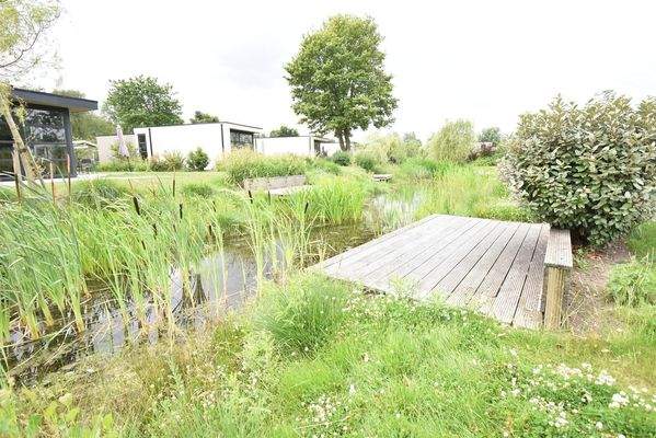 ferienhaus-kaufen-biddinghuizen-terrassen-durchsic