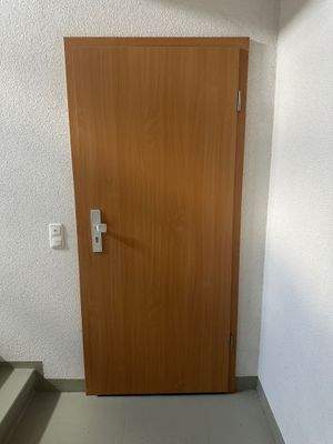 Wohnungseingangstür