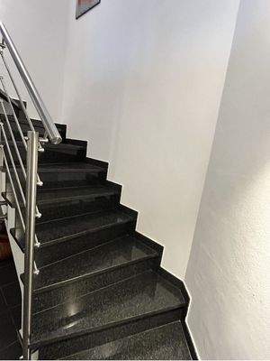 Treppe ins 1.OG