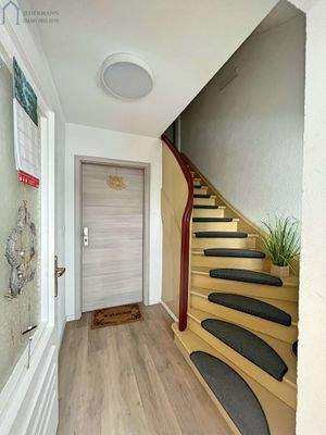 99e39b8c-8b97-4b3d-8c15-55a9a0ae4958-1597945506