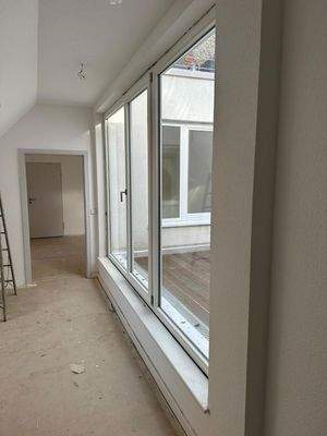 Zugang zur Dachterrasse.jpg