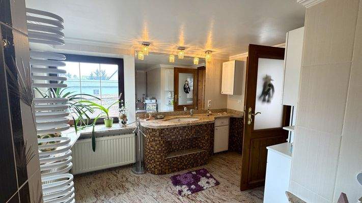 Badezimmer EG