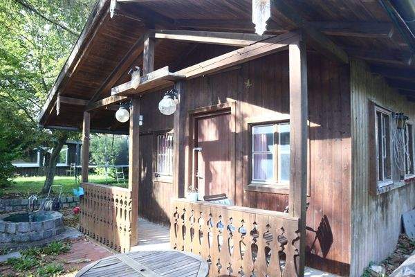 Gartenhütte - Teilsansicht