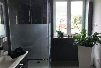 Badezimmer im Erdgeschoss