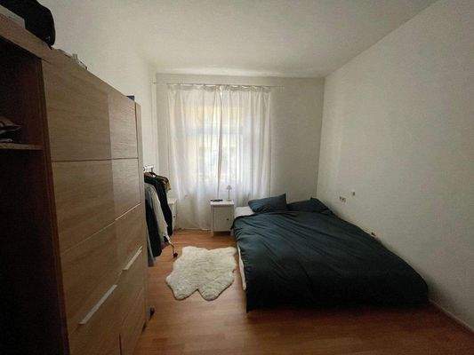 Kinderzimmer  1. OG li möbliert