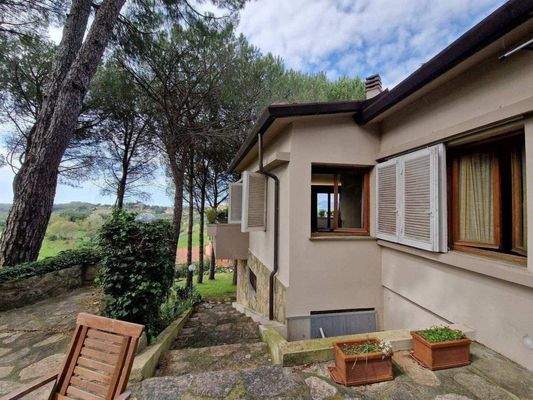 37_Bauhausstil Toskana.jpg