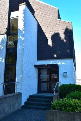 separater Eingang.JPG