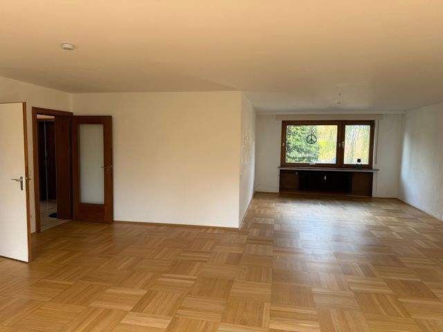 Witten-Bommern: 3,5 Zimmer + 1 Zimmer im Souterrain mit insgesamt 140m², Terrasse und Garten - Photo 4