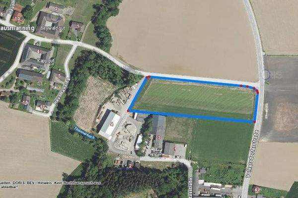 13068 m² angrenzend - auf Anfrage