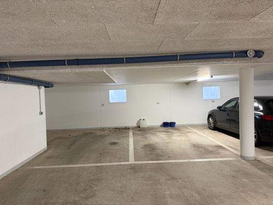 Tiefgaragemstellplatz