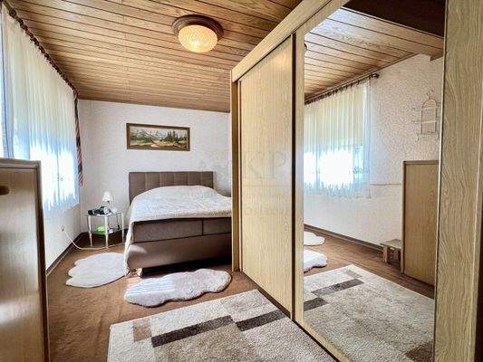 SCHLAFEN IM OBERGESCHOSS