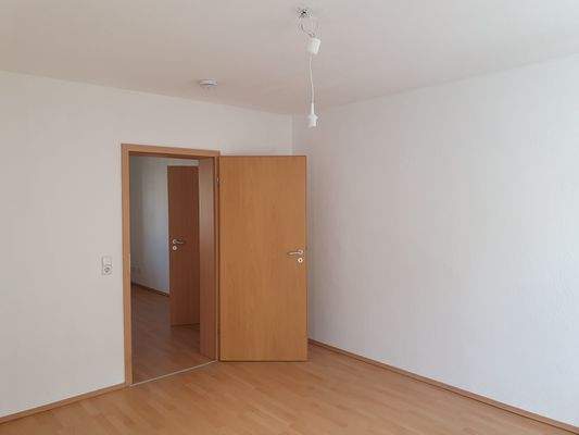 Schlafzimmer (2).jpg