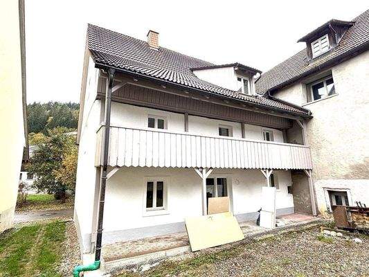 Gebäudeansicht 3.jpg