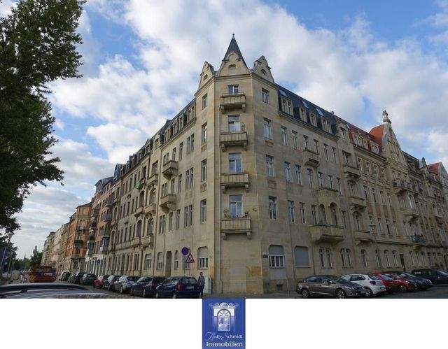 Reizende Familienwohnung mit Balkon und Wohnküche in unmittelbarer Elbnähe! - Foto 4