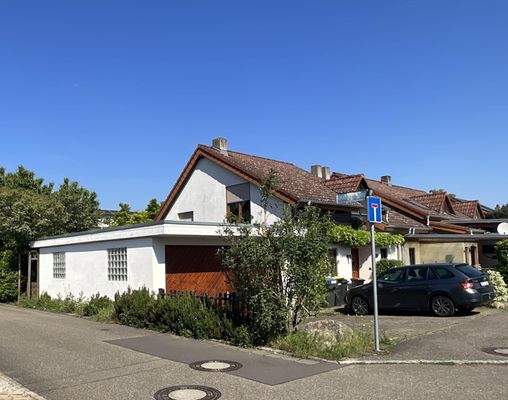 Reihenendhaus mit Garage