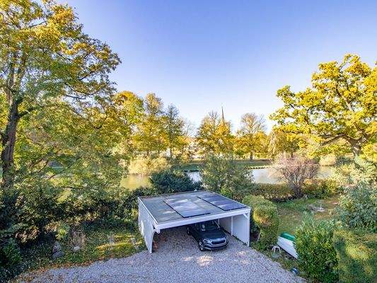 Einmaliger Ausblick auf die Trave und Altstadt Lübecks