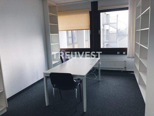 TREUVEST Büro mieten Düsseldorf-03