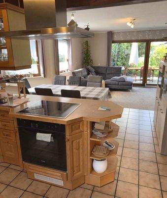 EG_Küche mit Ess und Wohnzimmer