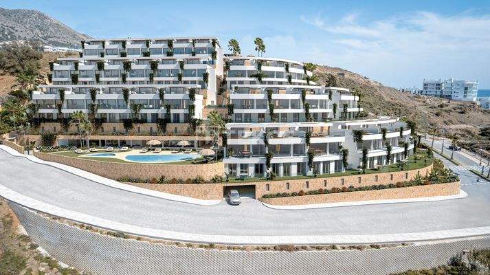 Sea-View Townhouses with BREEAM Certificate in Fuengirola