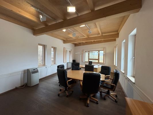2. OG Büro.JPG