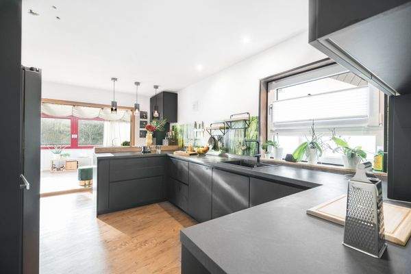 Einbauküche inklusive