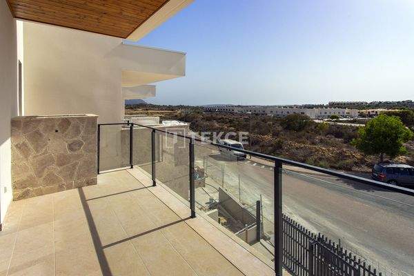 Budget-Friendly Real Estate in Monforte del Cid Alicante