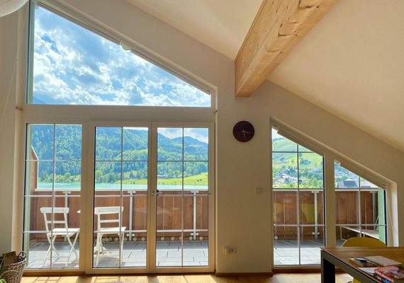 Lichtdurchflutete Premium Lage Sommer