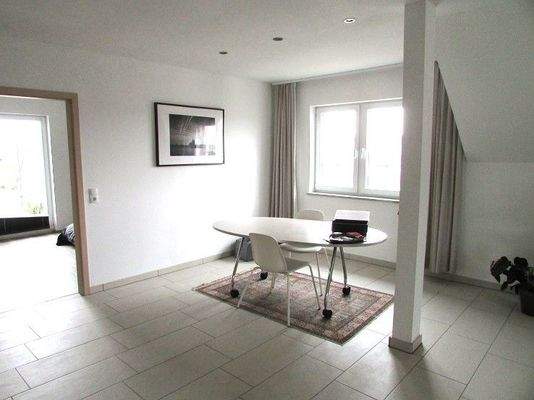 Bsp-Wohnung DG-Wohnzimmer 1.