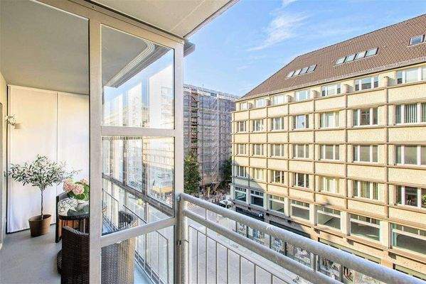 Balkon mit Blick auf die