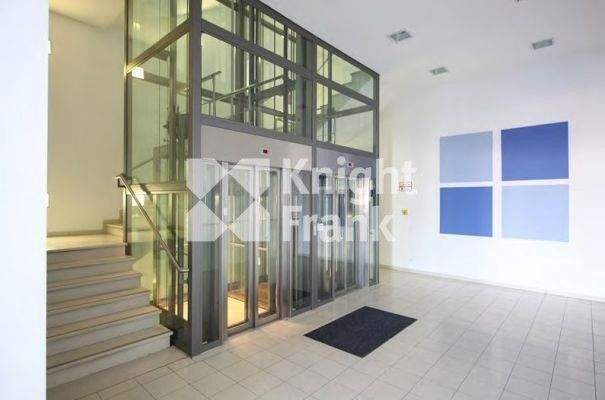 Personenaufzüge - Treppenhaus