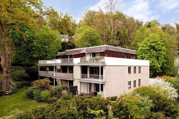 Mehrfamilienhaus im Grünen