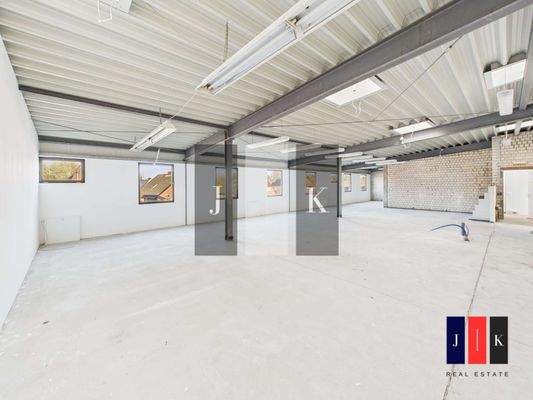 Büro Innenansicht 2 (OG)