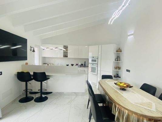 4-Zi-Penthouse mit 3 Bädern und 60m² Dachterrasse