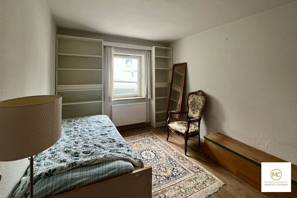 2.OG Schlafen 1