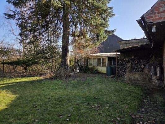 ....alte kleine Nebenanlagen