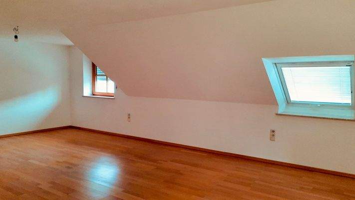 Elternschlafzimmer OG