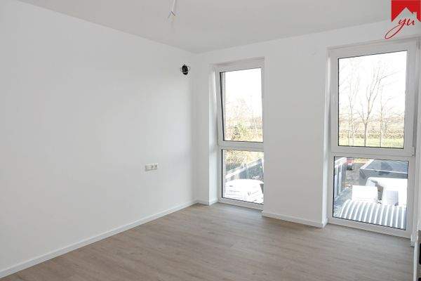 geräumiges Schlafzimmer 