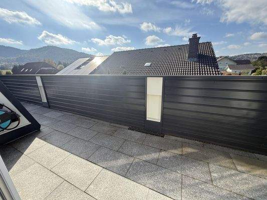 20251014_114611463_iOS