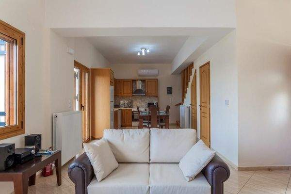 Kreta, Gavalochori: Zwei Villen und ein Studio mit einzigartigem Panoramablick auf das Meer zu verkaufen