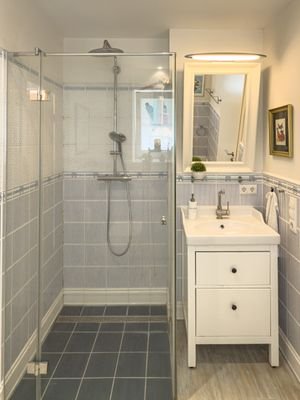Bad en suite.jpg