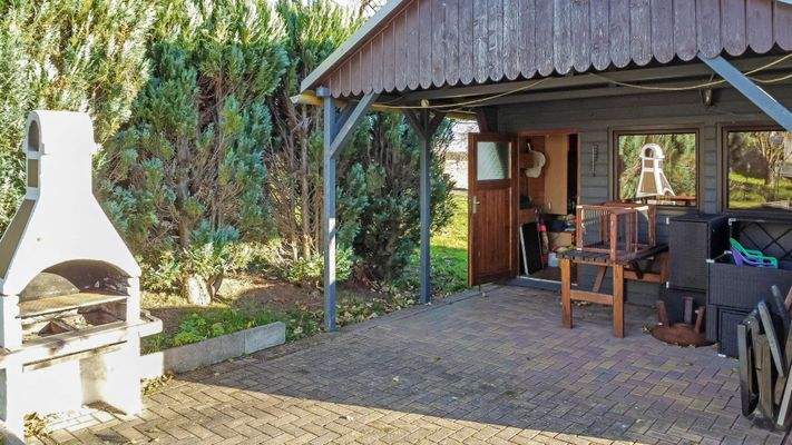 Gartenlaube_Grillplatz