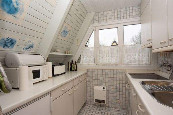 Helle Küche Blick II