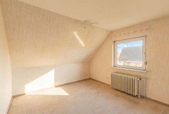 Kind I im Obergeschoss